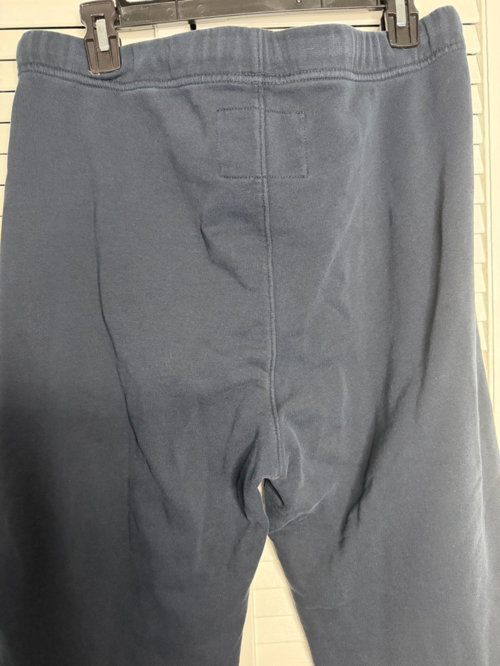Frank & Eileen Navy
Cozy and comfy Catherine Wide Leg Sweatpants Cropped Large - Picture 11 of 12